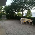 Ujdur Apartament *