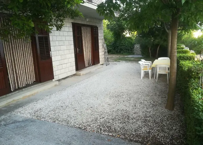 Appartement Ujdur Omiš