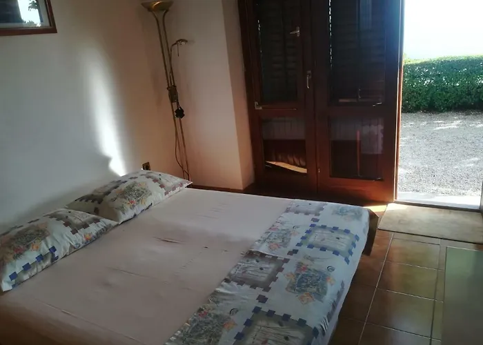 Ujdur 아파트 오미스