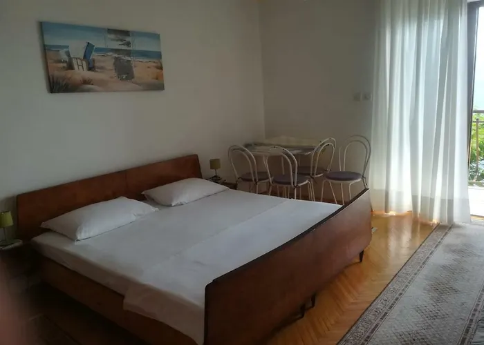 Ujdur Appartement *