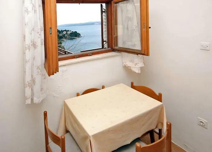 Ujdur Appartement Omiš